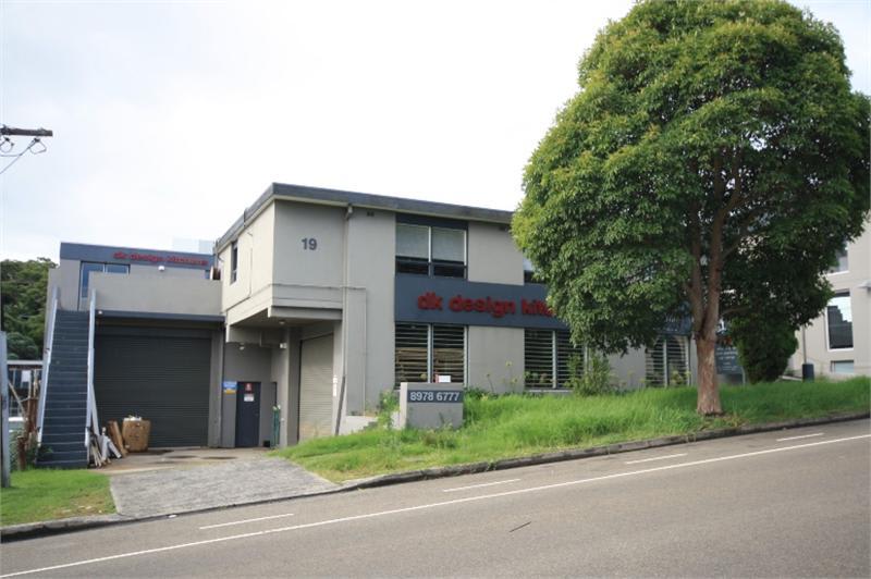 Click to view all images Cromer NSW 2099 - Image 1