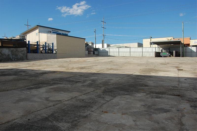 Click to view all images Clontarf QLD 4019 - Image 1
