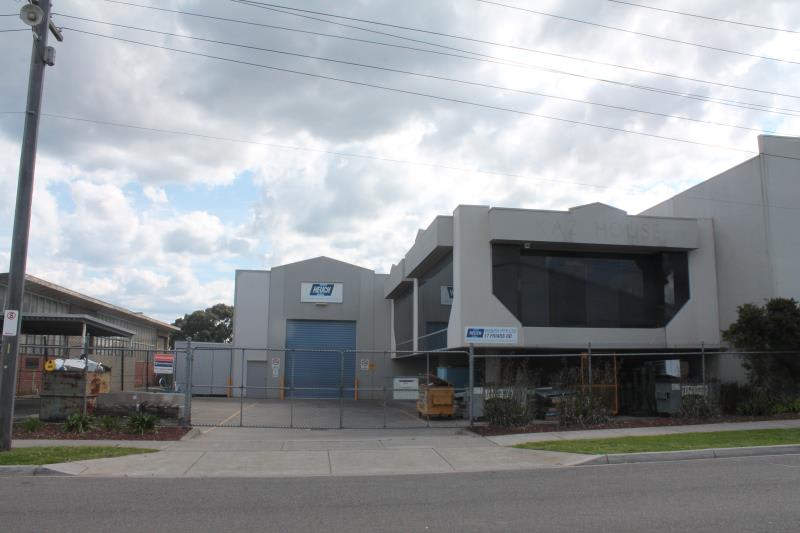 17 Friars Road Moorabbin VIC 3189 - Image 3