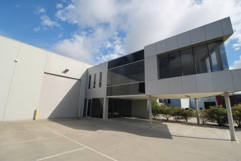 Click to view all images 36 Deans Court Dandenong VIC 3175 - Image 3