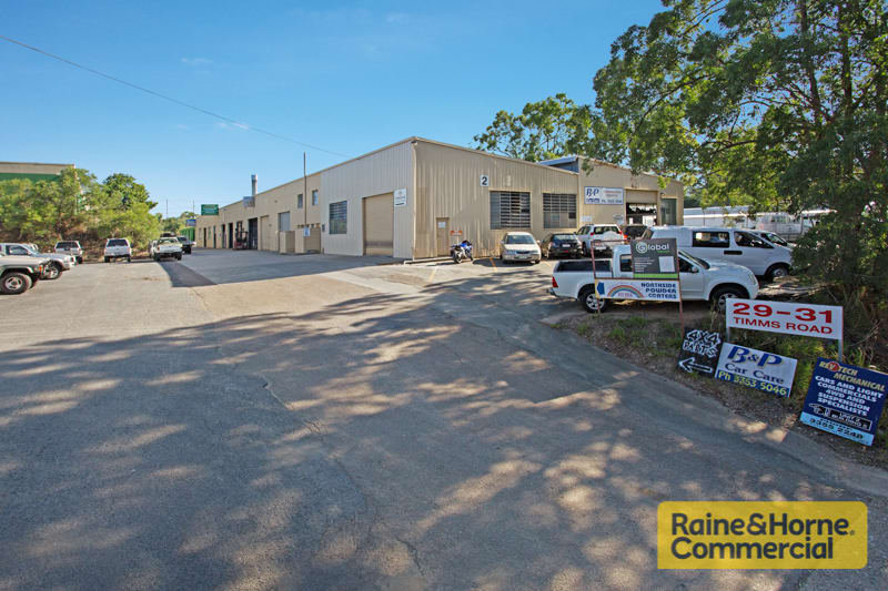 Click to view all images Everton Hills QLD 4053 - Image 1