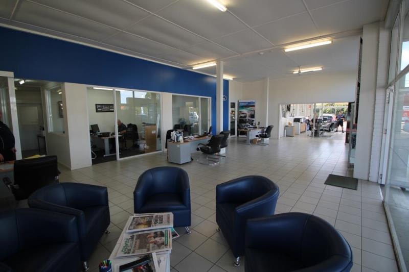 Display Ya/208-210 Princes Highway Pakenham VIC 3810 - Image 3