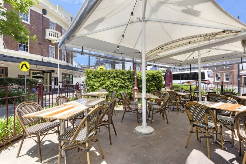 Click to view all images 425-429 Pacific Highway Crows Nest NSW 2065 - Image 2