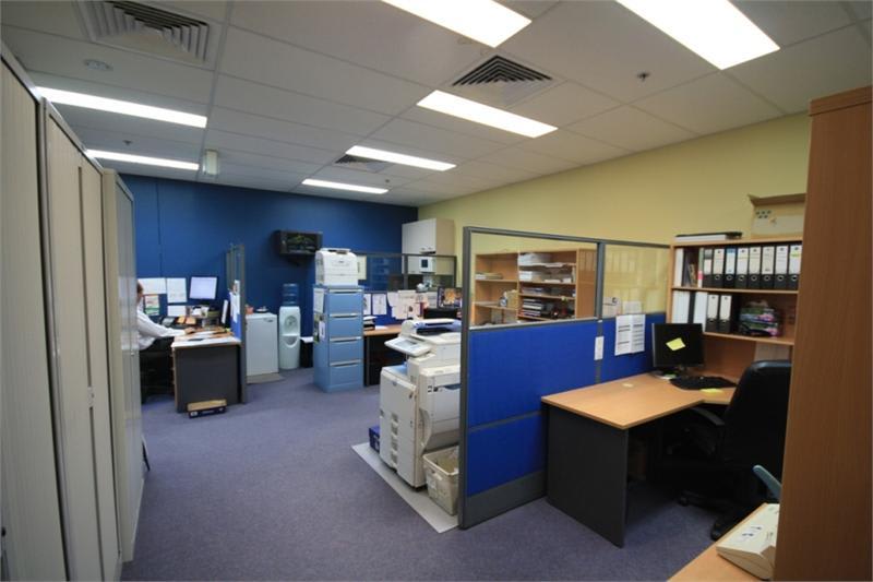 Click to view all images Mona Vale NSW 2103 - Image 2