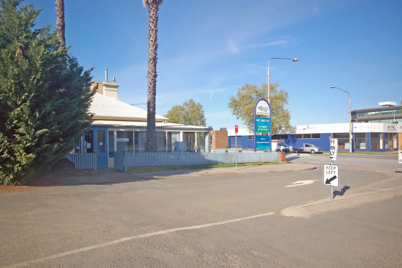 540 Young Street Albury NSW 2640 - Image 2