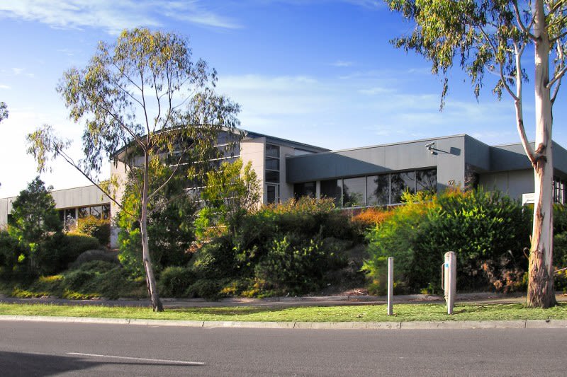Click to view all images 57 Northgate Drive Thomastown VIC 3074 - Image 3