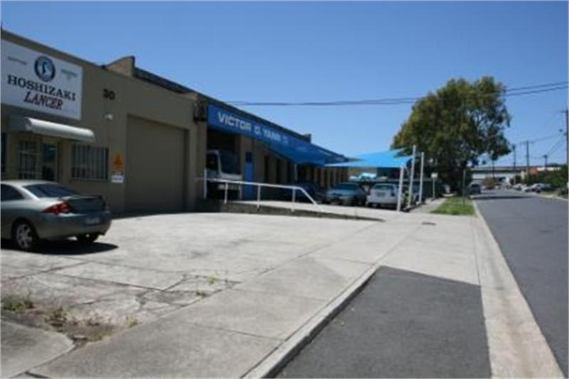 Click to view all images 30 Vernon Avenue Heidelberg West VIC 3081 - Image 2