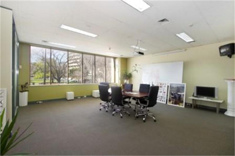 Click to view all images 24 Albert Rd South Melbourne VIC 3205 - Image 1