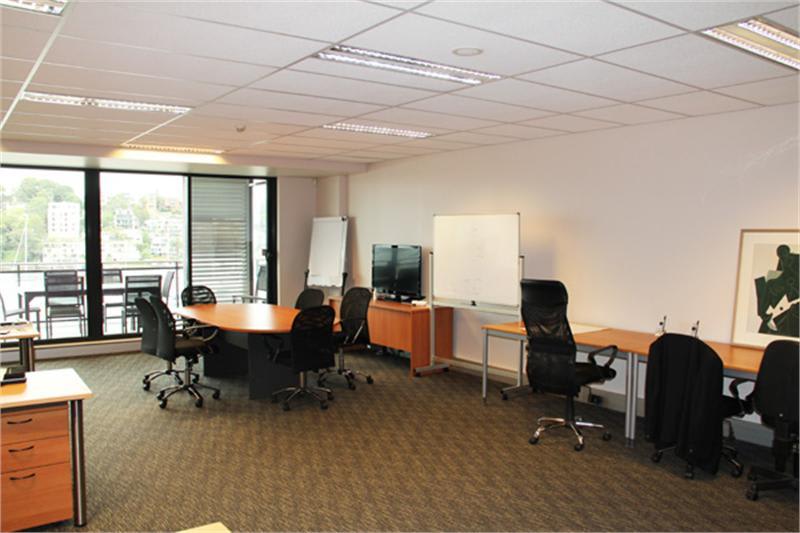 Click to view all images Suite 606/6A Glen Street Milsons Point NSW 2061 - Image 3