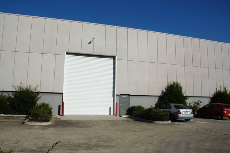Click to view all images 598 Waterdale Road Heidelberg West VIC 3081 - Image 2