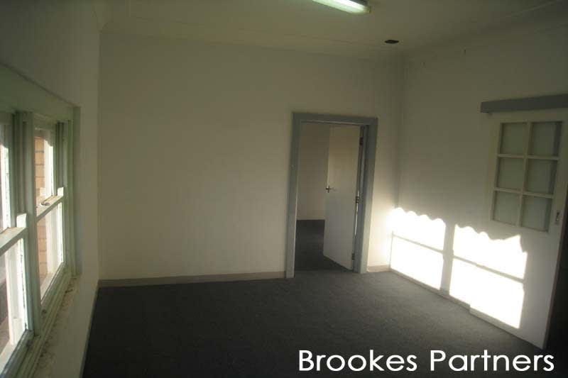 Click to view all images Caringbah NSW 2229 - Image 2