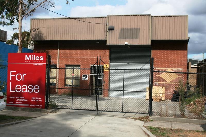 Click to view all images 9 Crissane Road Heidelberg West VIC 3081 - Image 1