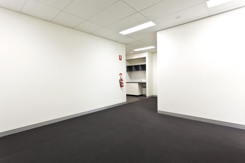 Click to view all images 2/84 Church Street Richmond VIC 3121 - Image 3