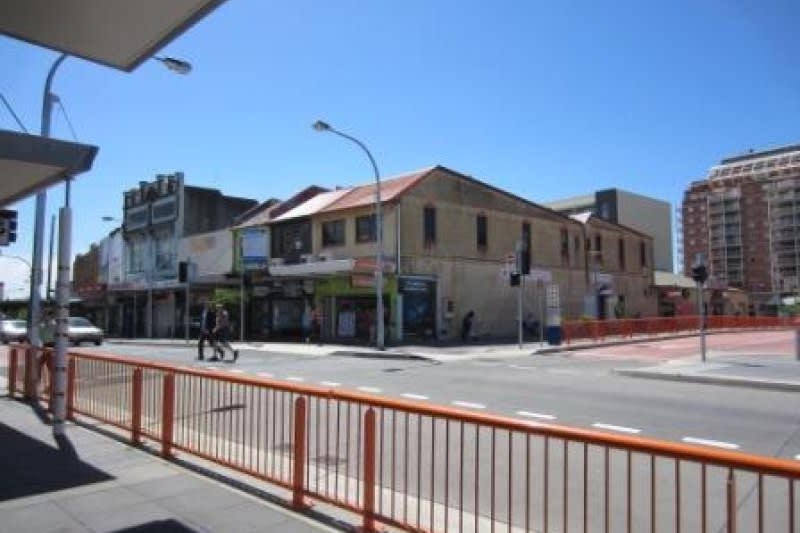 Click to view all images Retail 330 Forest Road Hurstville NSW 2220 - Image 3