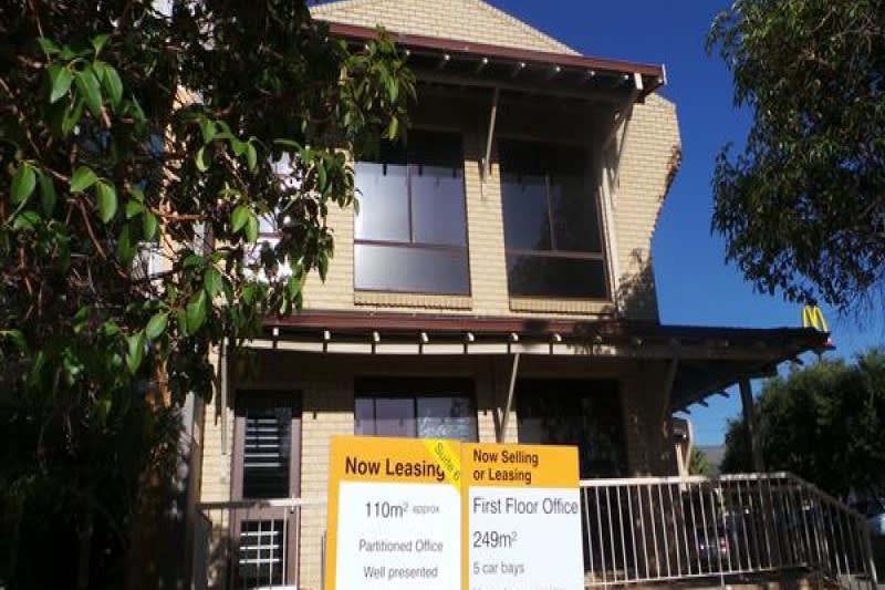 Click to view all images Suite 6,14 Jersey Street Jolimont WA 6014 - Image 2