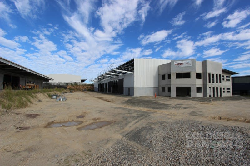 Click to view all images Yatala QLD 4207 - Image 1