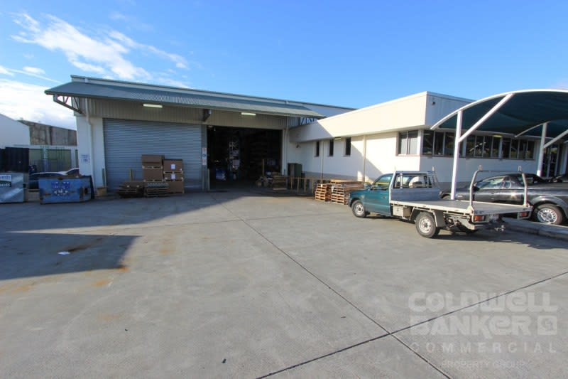 Click to view all images Yatala QLD 4207 - Image 2