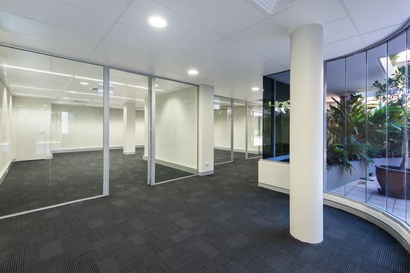 Click to view all images 104/1 Gurrigal Street Mosman NSW 2088 - Image 3