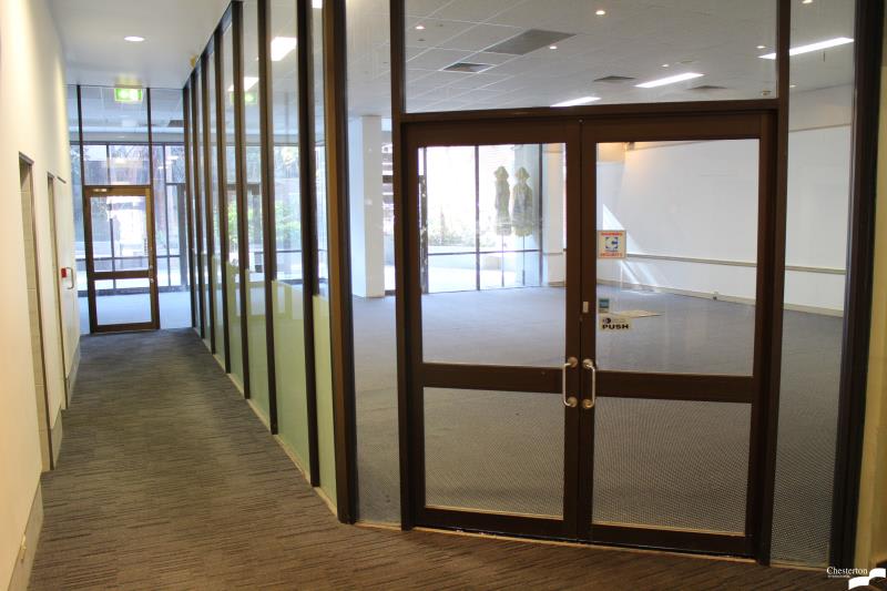 Click to view all images Suite 2/113 Wickham Terrace Spring Hill QLD 4000 - Image 2