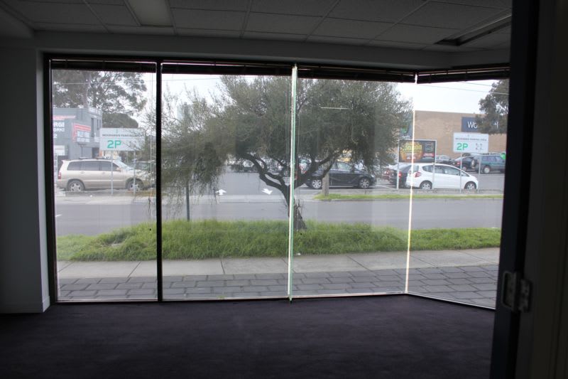 Click to view all images Ground/17 Taylor Street Moorabbin VIC 3189 - Image 2