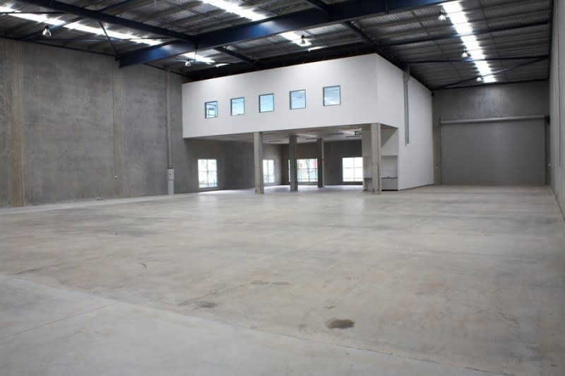 Click to view all images 7/17 Willfox Street Condell Park NSW 2200 - Image 3