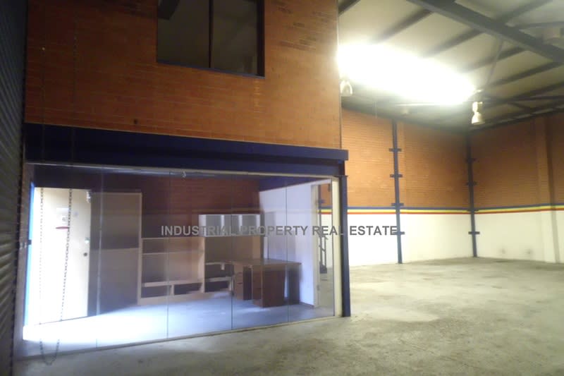 Click to view all images Smithfield NSW 2164 - Image 3