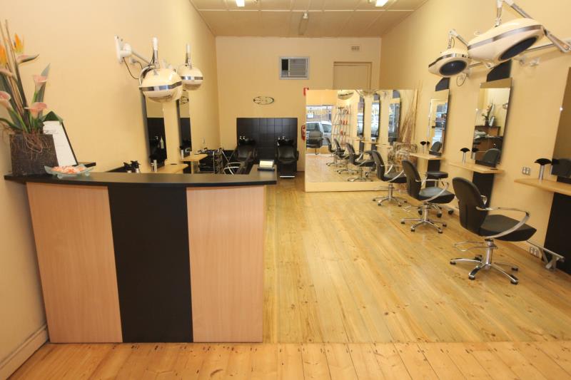 Click to view all images 36 Cotham Road Kew VIC 3101 - Image 2