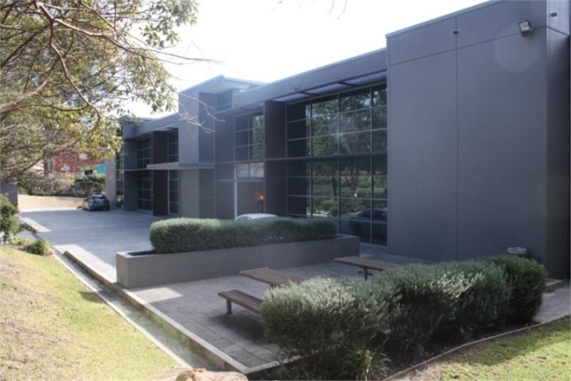 Click to view all images Belrose NSW 2085 - Image 2