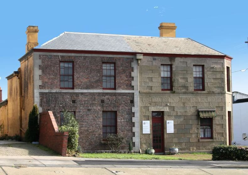 Click to view all images 226 Latrobe Terrace Geelong VIC 3220 - Image 1