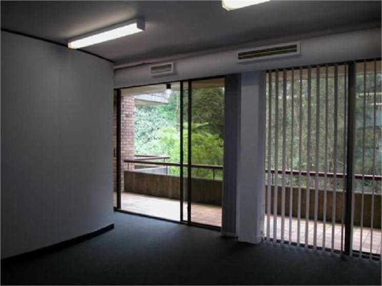 Click to view all images 8/33 Ryde Rd Pymble NSW 2073 - Image 2