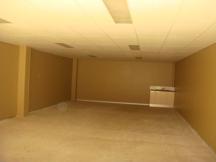 Click to view all images 2B/90 Raglan Street Roma QLD 4455 - Image 2