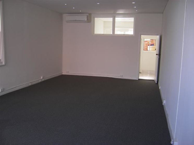 Click to view all images 304 Gilbert Street Adelaide SA 5000 - Image 3