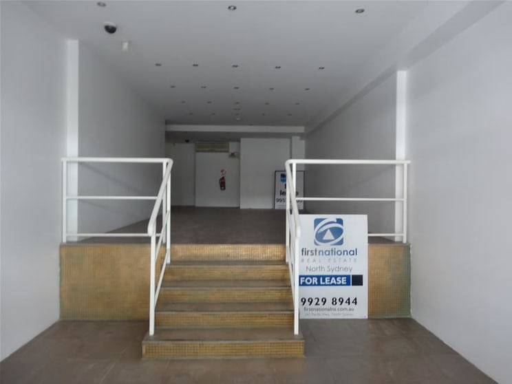 Click to view all images Shop 2/700-702 Military Road Mosman NSW 2088 - Image 1