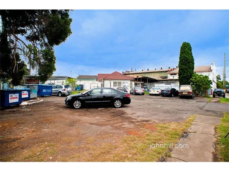 Click to view all images 5/2-4 Nelson Road Yennora NSW 2161 - Image 2