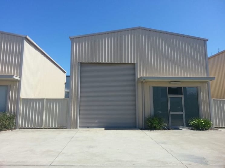 Click to view all images 2/8 Amsterdam Circuit Wyong NSW 2259 - Image 1