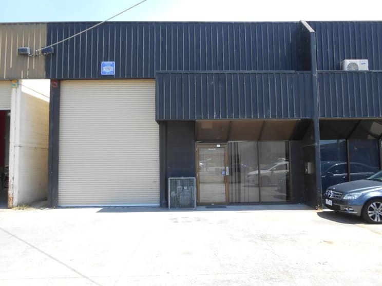 Click to view all images 1/5 Macbeth Street Braeside VIC 3195 - Image 1