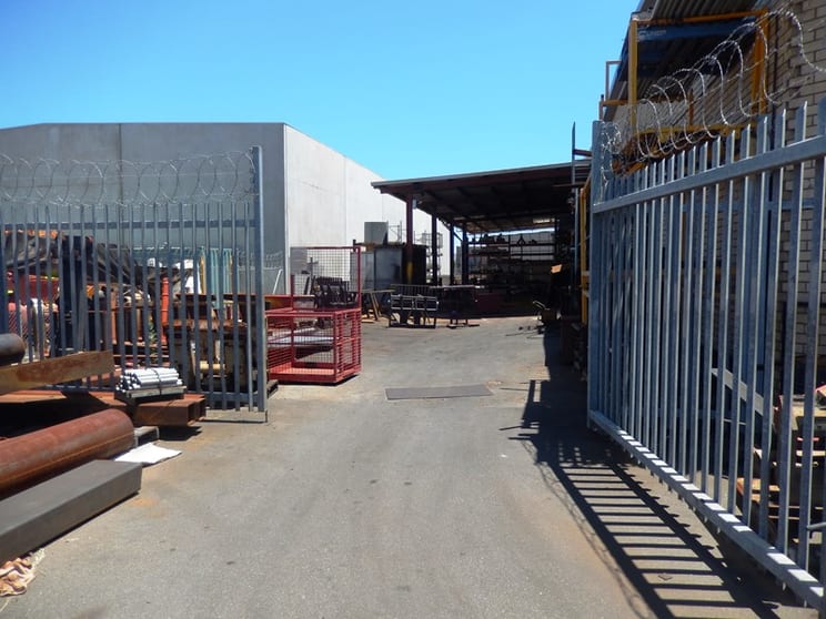 3/3 Atlas Court Welshpool WA 6106 - Image 3