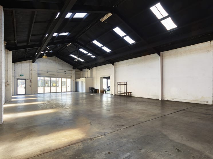 Click to view all images 453 Heidelberg Road Fairfield VIC 3078 - Image 2