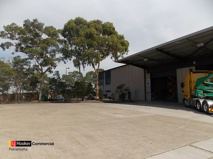 Click to view all images North Rocks NSW 2151 - Image 1