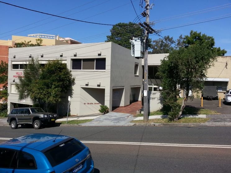 Click to view all images 2/16 - 18 Hills Street Gosford NSW 2250 - Image 3