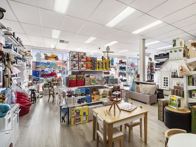 Click to view all images Ground Flo/1138 Burke Road Balwyn North VIC 3104 - Image 3