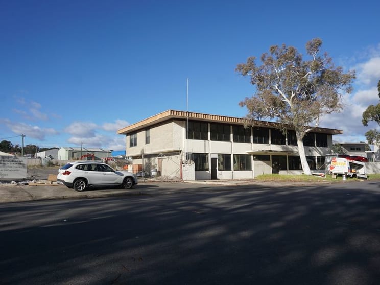 4 Yallourn Street Fyshwick ACT 2609 - Image 1