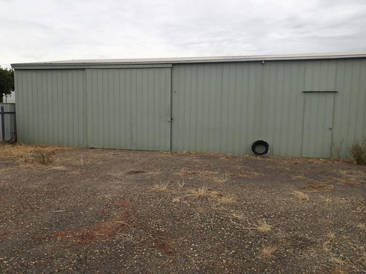 Click to view all images Shed 2/3-5 Poseidon Road Corowa NSW 2646 - Image 1
