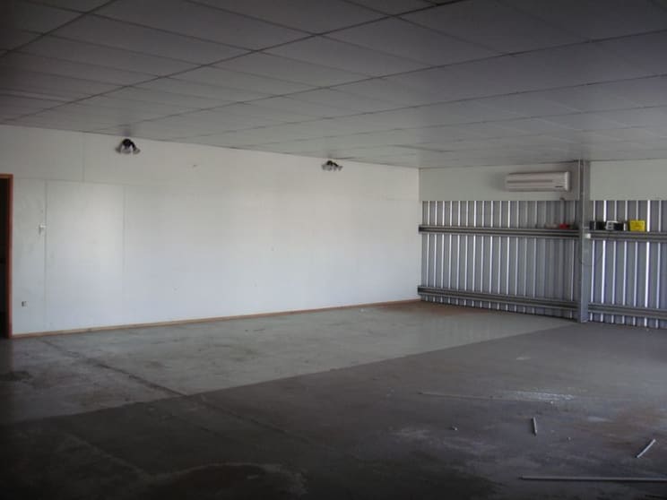 2/116 - 118 Raglan Street Roma QLD 4455 - Image 3