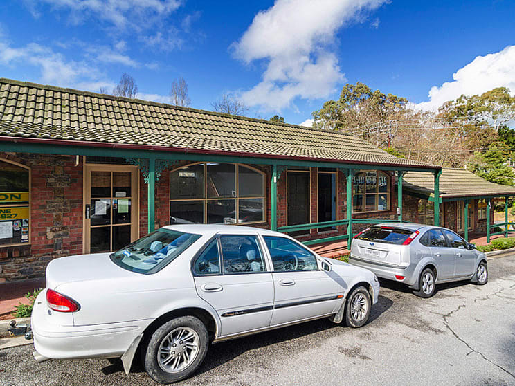 Click to view all images 411 Mount Barker Road Bridgewater SA 5155 - Image 2