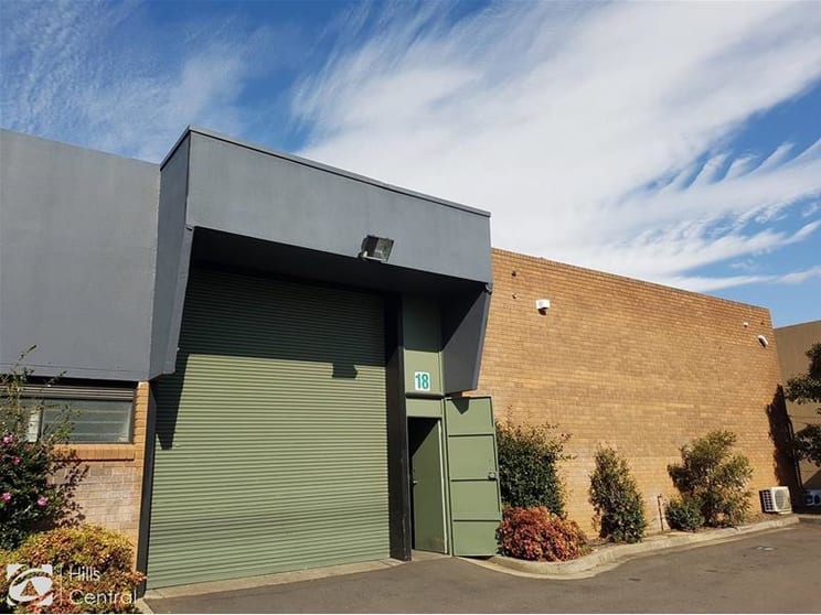 18/44 Carrington Road Castle Hill NSW 2154 - Image 1
