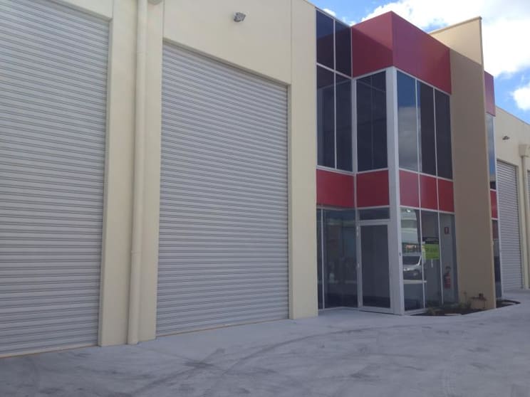 Click to view all images 35 Steane Street Fairfield VIC 3078 - Image 3