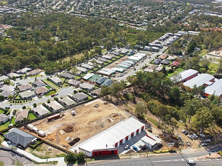 Click to view all images Shed 3/21 Middle Road Hillcrest QLD 4118 - Image 1