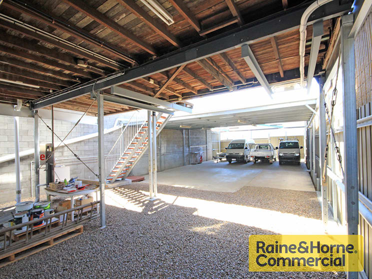 Click to view all images Albion QLD 4010 - Image 1
