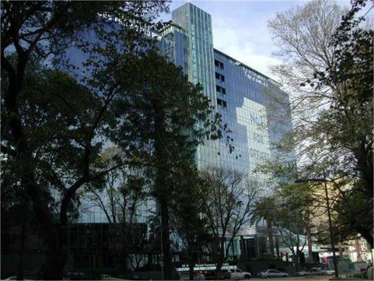 610/1 Queens Road Melbourne St Kilda Road VIC 3004 - Image 1